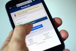 Facebook am Smartphone; Bild: Internet-ABC Facebook am Smartphone; Bild: Internet-ABC